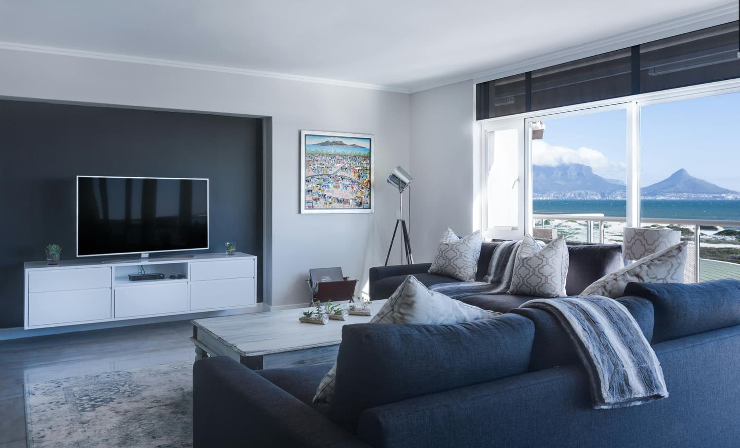 Comprehensive services in homes