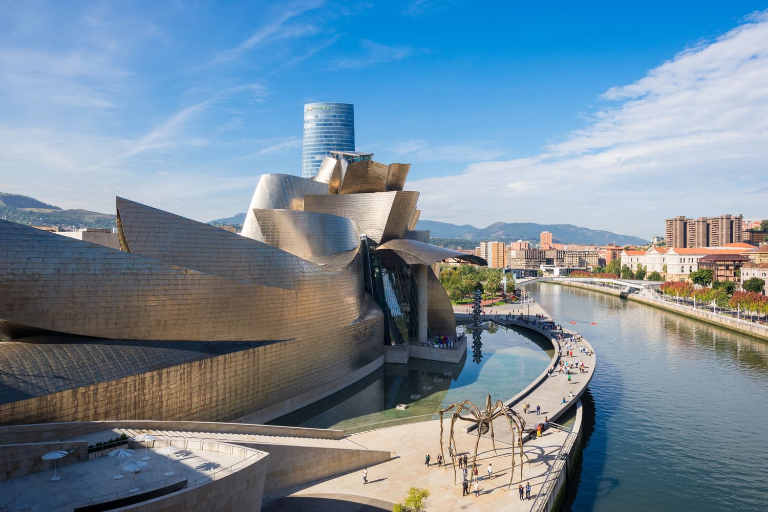 https://storage.googleapis.com/weguest-strapi-uploads/bilbao1_48ba106b27/bilbao1_48ba106b27.jpg